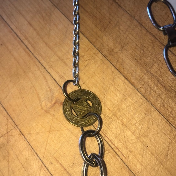 Versatile long multi-chain necklace - Picture 5 of 5